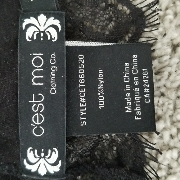 NWOT C'est Moi Lace Bralette - Picture 7 of 7